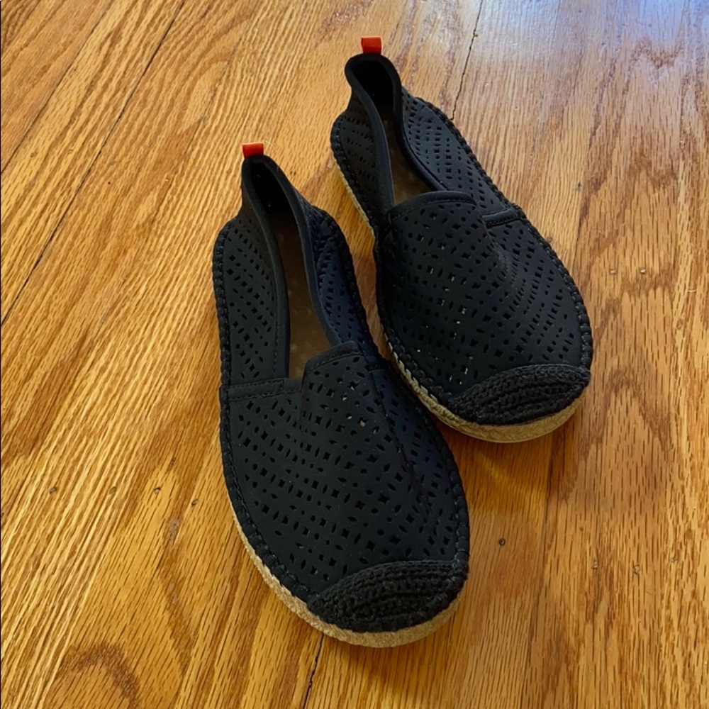 Sea Star women’s waterproof shoes